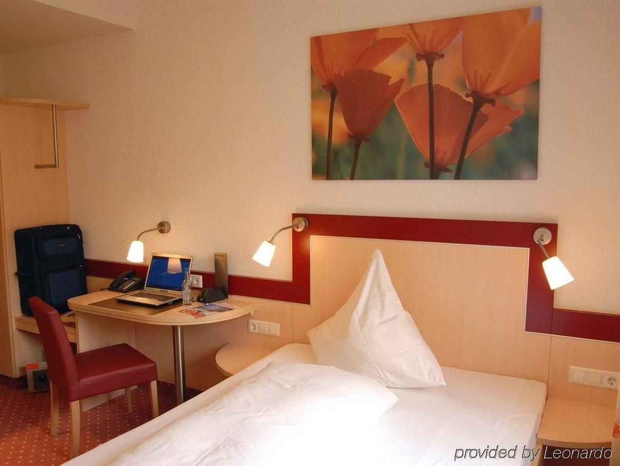 Flair Hotel Landgasthof Roger Löwenstein Quarto foto